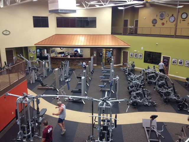 24/7 Health Club & Wellness Center photo 4