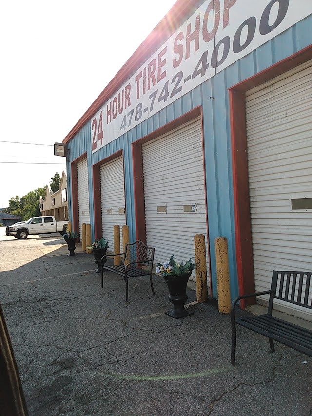 24 Hour Tire Shop