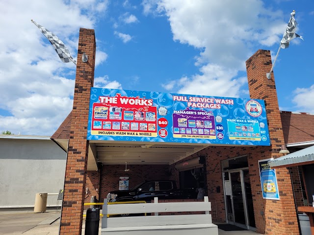 4th Avenue Car Wash photo 2