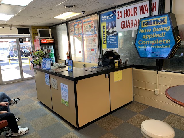 4th Avenue Car Wash photo 4