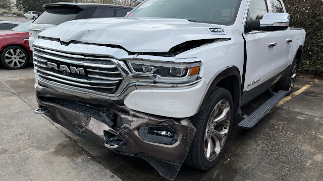 A & J AUTO BODY REPAIR LLC