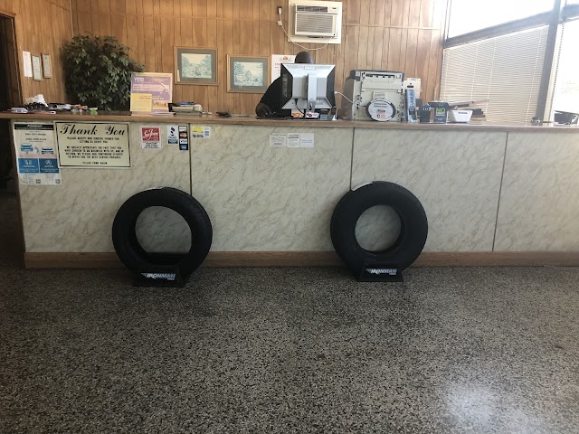 A & T Automotive Services photo 3
