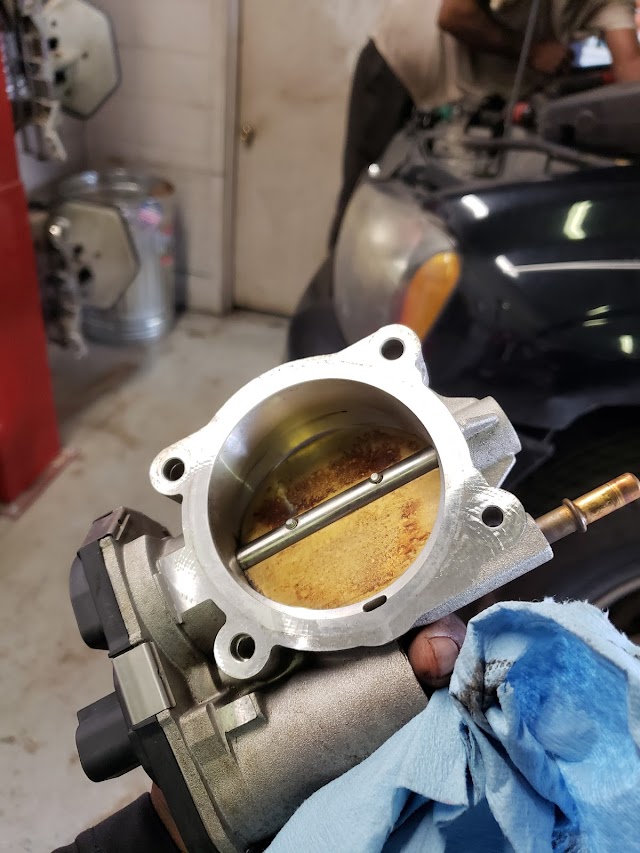 A & T Automotive Services photo 4