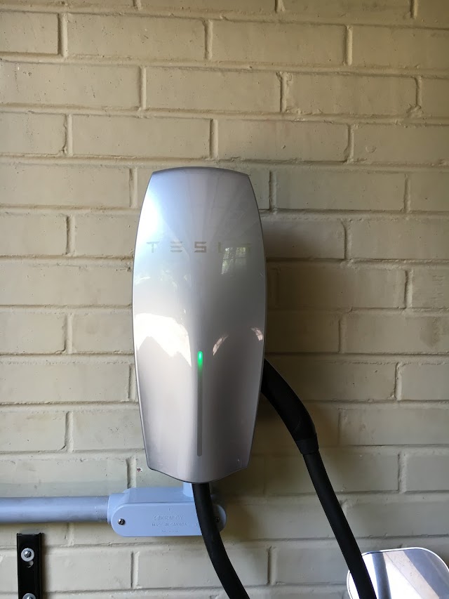 A To Z Electric photo 3