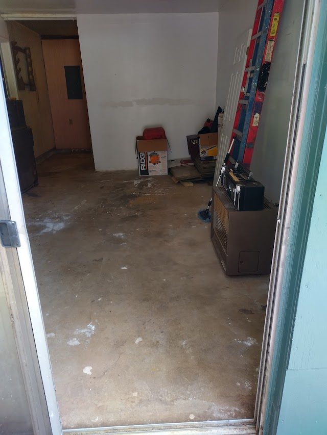 A-Z Junk Removal LLC. photo 4
