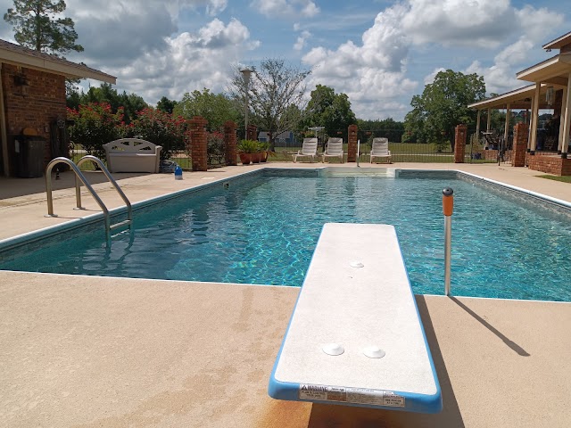 AAA Pool Supply Inc