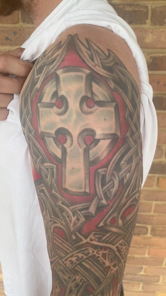 Above All Tattoos photo 3
