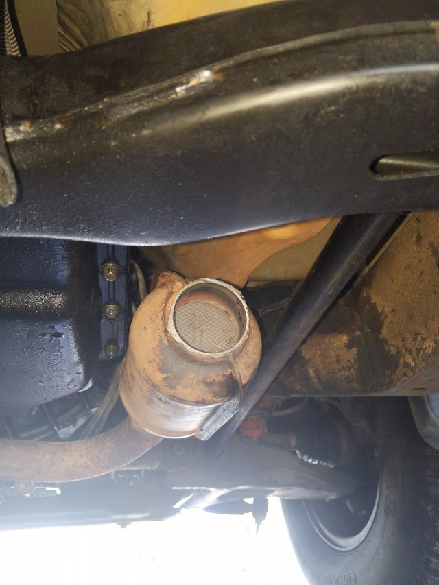 Acapulco's Mufflers & Auto Repair