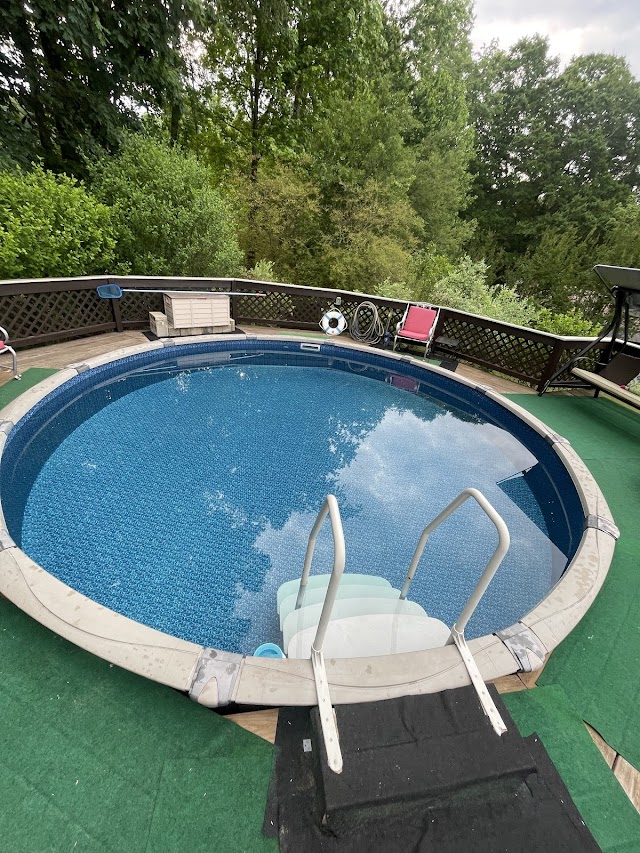 Adonis best of pool service photo 4