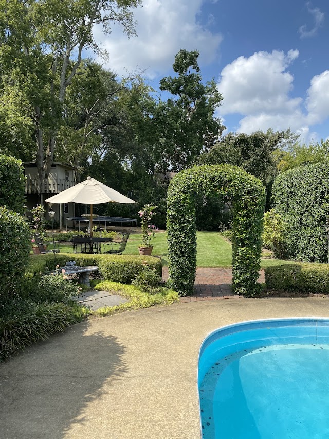 AFFORDABLE LAWN SERVICE, LLC photo 2