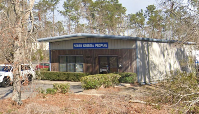Akins Petroleum Company - Valdosta photo 3