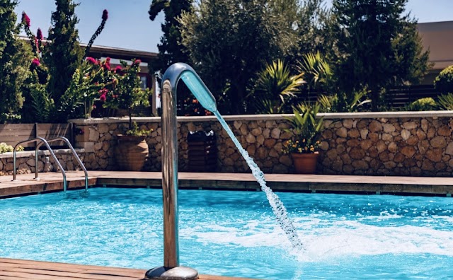Aloha Pool Service photo 2