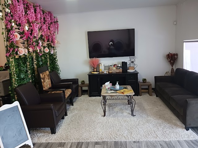 ANGEL'S HAIR SALON photo 4