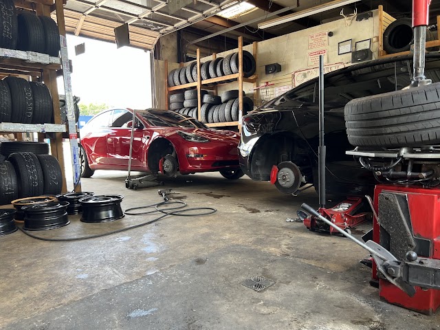 Angel's Tires photo 3