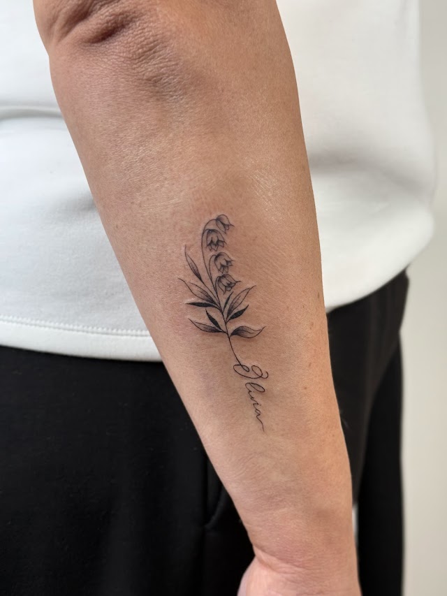 APMU Studio | Fine Line Tattoos & Permanent Makeup photo 3