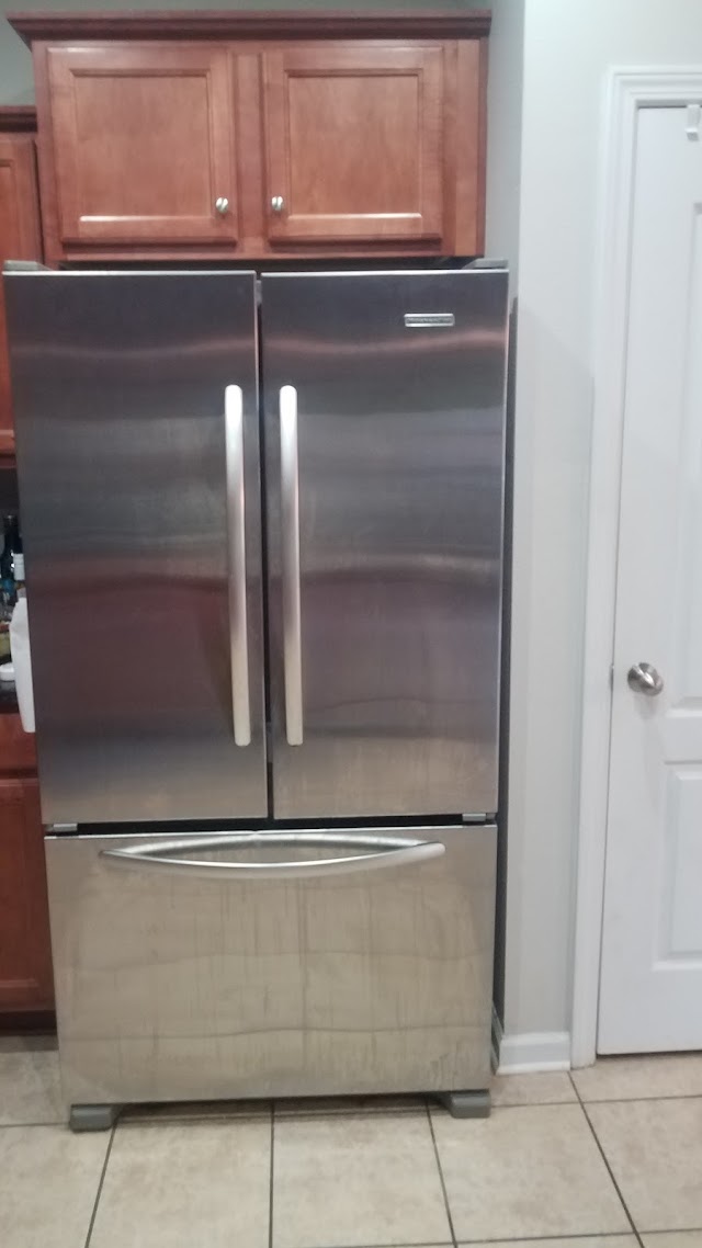 Appliance tech of mobile photo 2