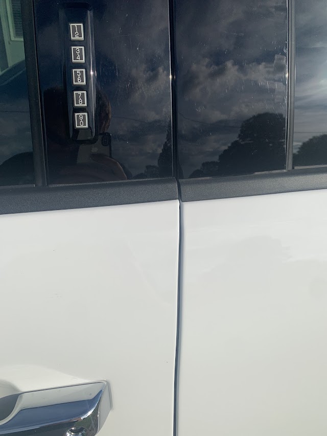 Athens Dodge Collision Center photo 1