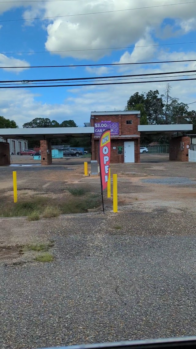 Atlanta Hwy Self Service Carwash and Dogwash photo 3