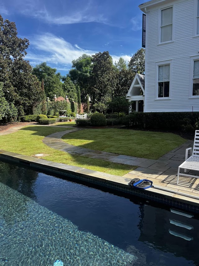 Augusta Landscaping photo 4