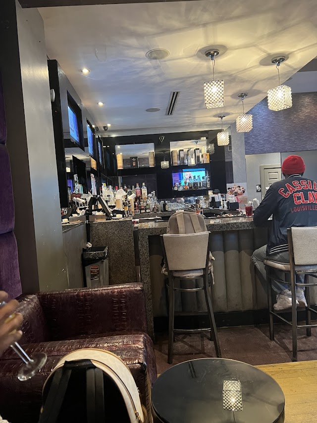 Auto Spa Bistro