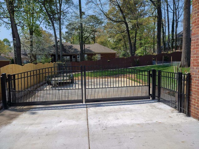 B&B Fence