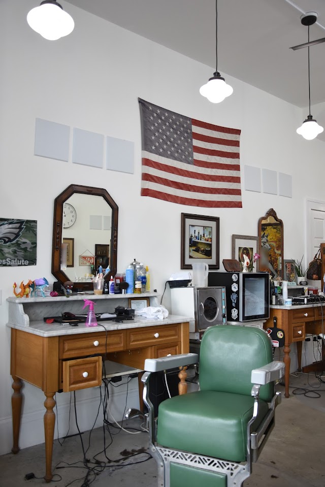 Bell Barber Co. Starland District photo 1