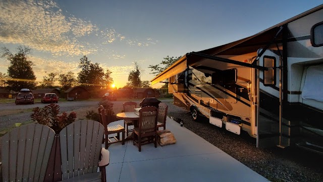 Bella RV mobile tech photo 3