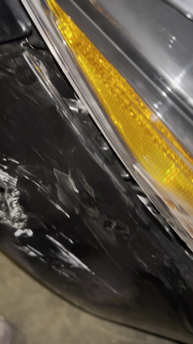Bill Penney Collision Dent & Glass photo 3