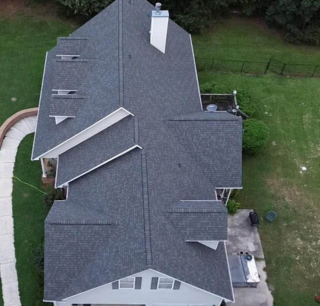 Black Dog Roofing