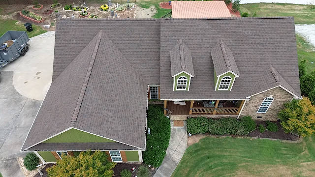 Black Dog Roofing photo 4