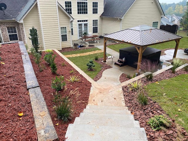 Blount's Lawn Care Solutions LLC photo 4