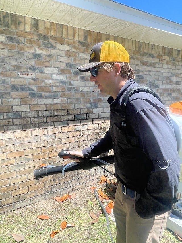 Bug House Pest Control - Warner Robins photo 3