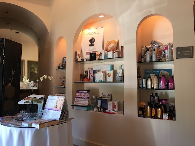 By Her Hands Atelier & Spa photo 4
