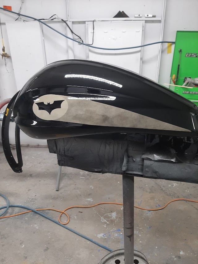 Calhoun's Body Shop photo 1