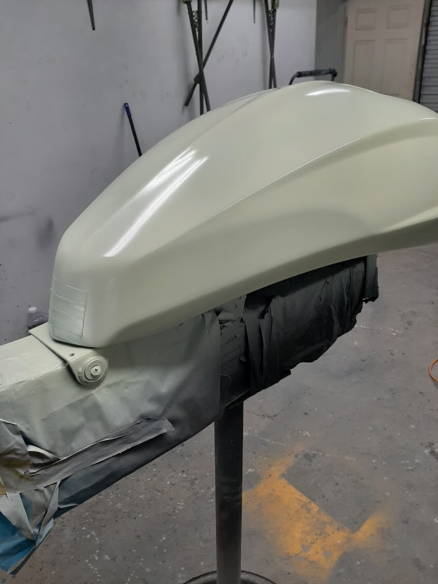 Calhoun's Body Shop photo 4