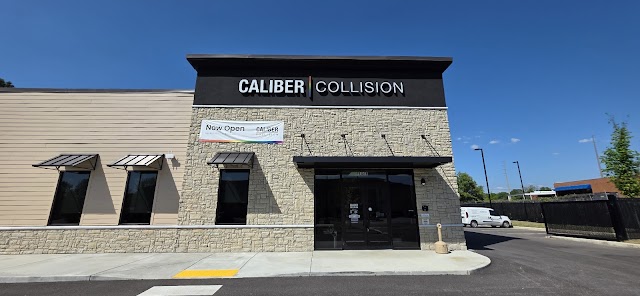 Caliber Collision photo 2