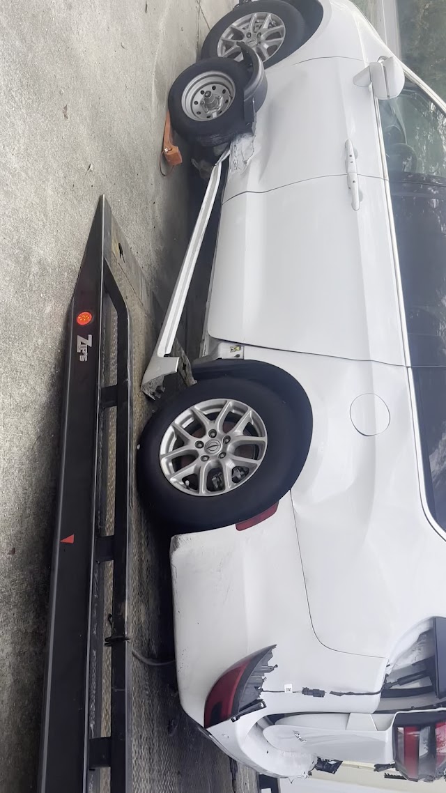 Caliber Collision photo 3