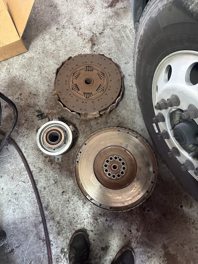 Calvary Truck Repair & Fleet Services LLC