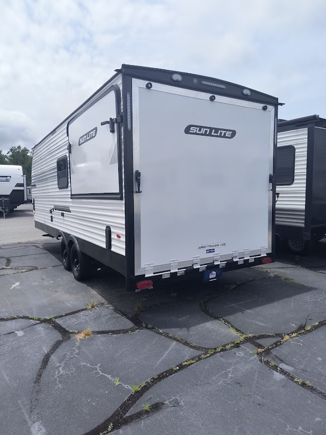 Camping World - Lake Park photo 2