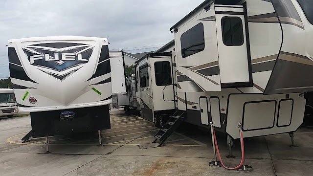 Camping World - Pooler photo 3