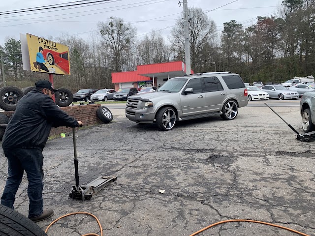 Castillo Tire Shop photo 2
