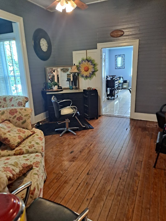 Changes Hair Salon & Day Spa photo 2