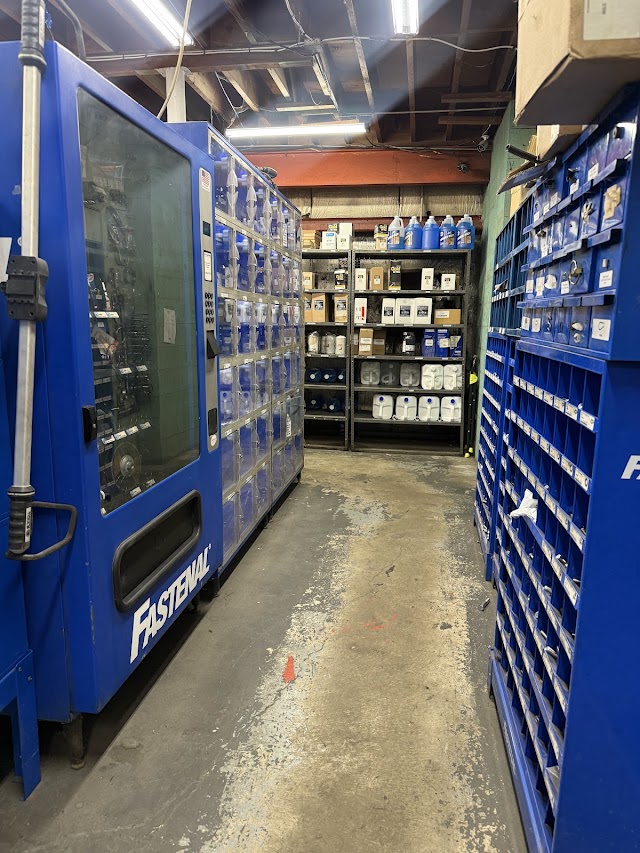Clark Truck Repair photo 4