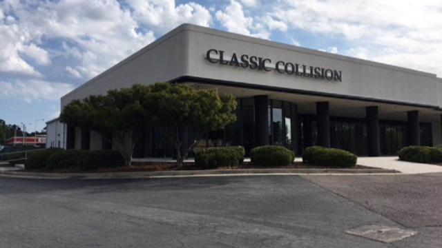 Classic Collision photo 1