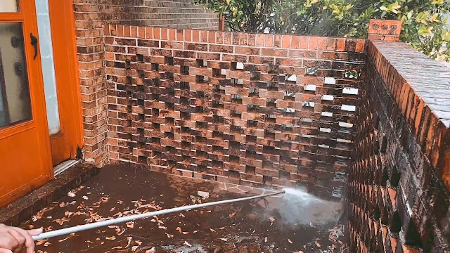 Clear Moment Pressure Washing Service photo 4