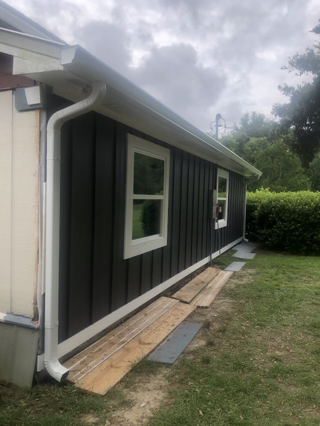 Custom Seamless Gutters photo 2