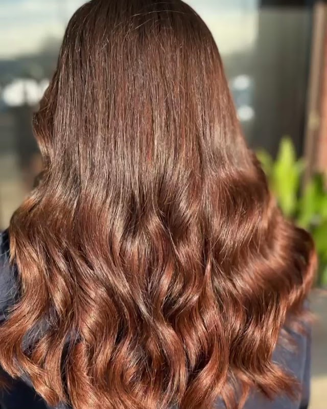 d'Markos Salon photo 3