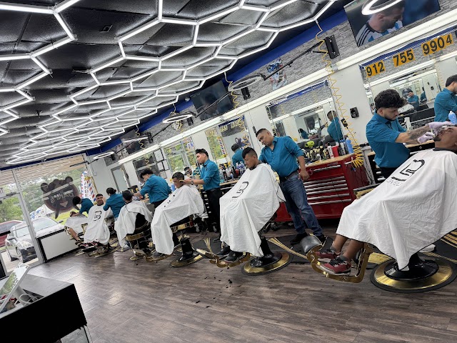 Dani's Barbershop photo 1