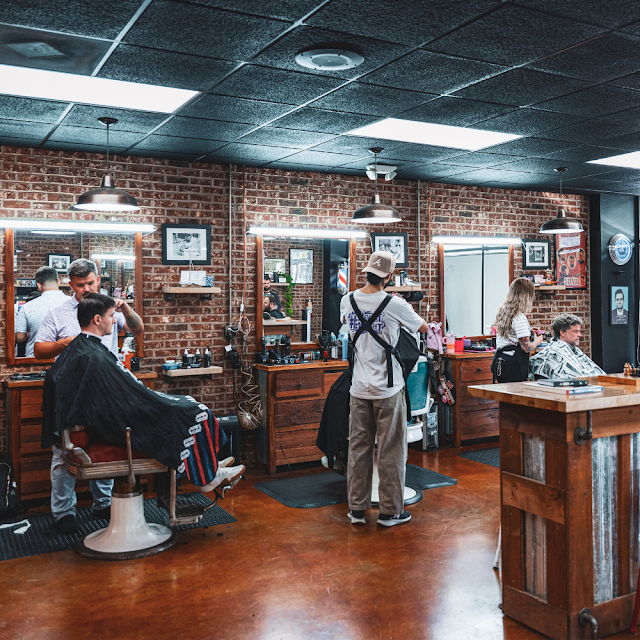 Dapper Cuts Barbershop photo 4