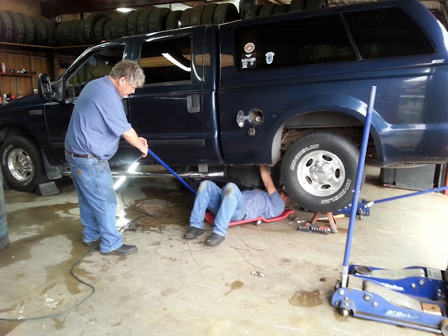 Del's Automotive photo 1